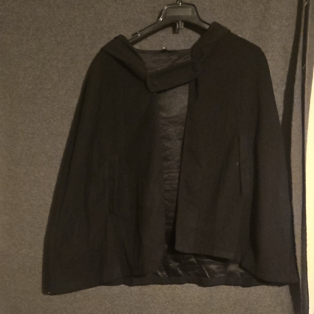 Elegant Black Women's Cape Coat With Hood And Hand Slits